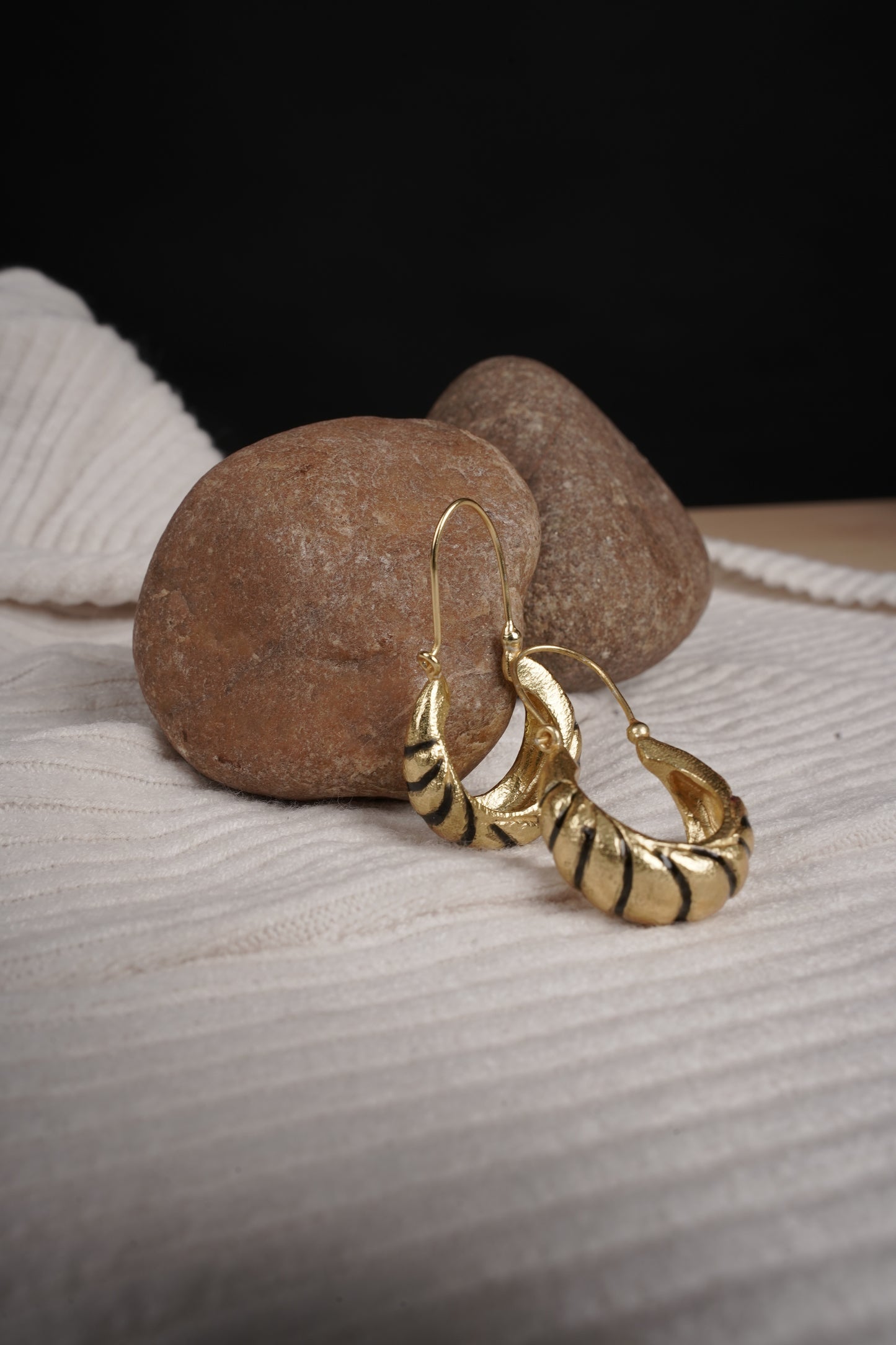 Melan Hoop Earring