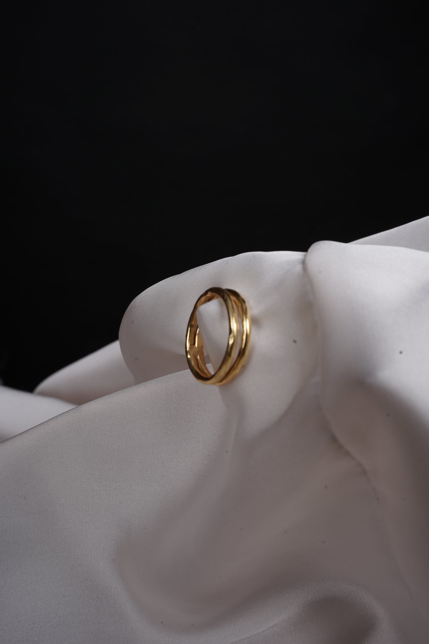 Double Line Ring