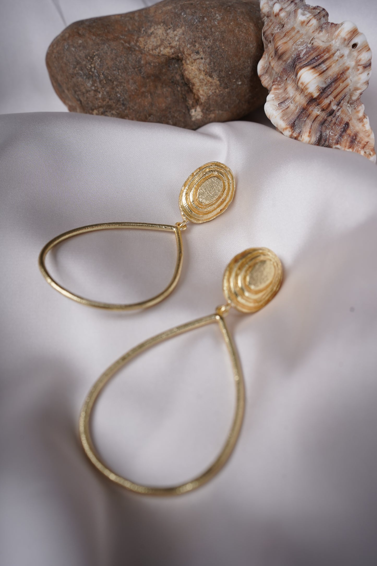 Cove Drop Earring