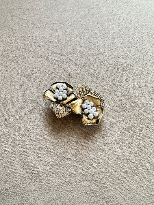 Flower Girl Pearl Earring