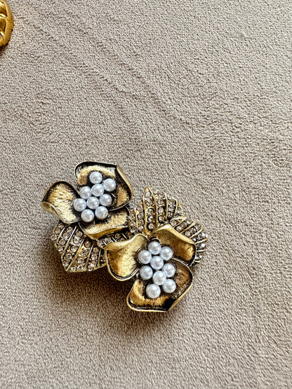 Flower Girl Pearl Earring