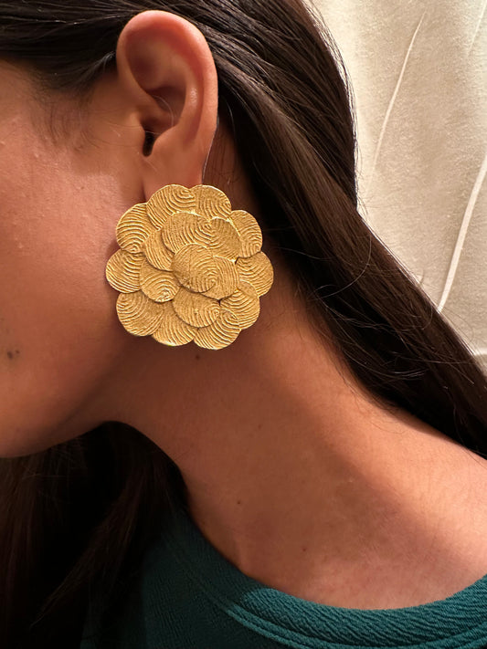 Rose Pette Earring