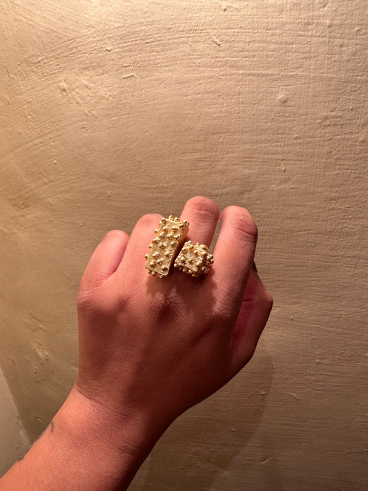 Illusion Ring