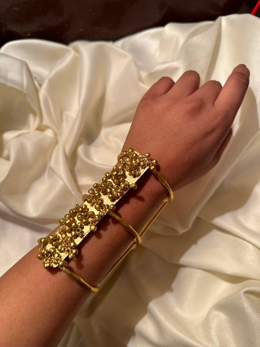 Vintage Ruth Cuff
