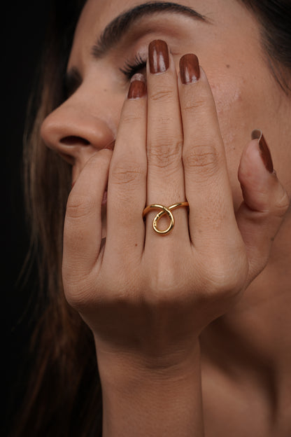 Half Infinity Ring