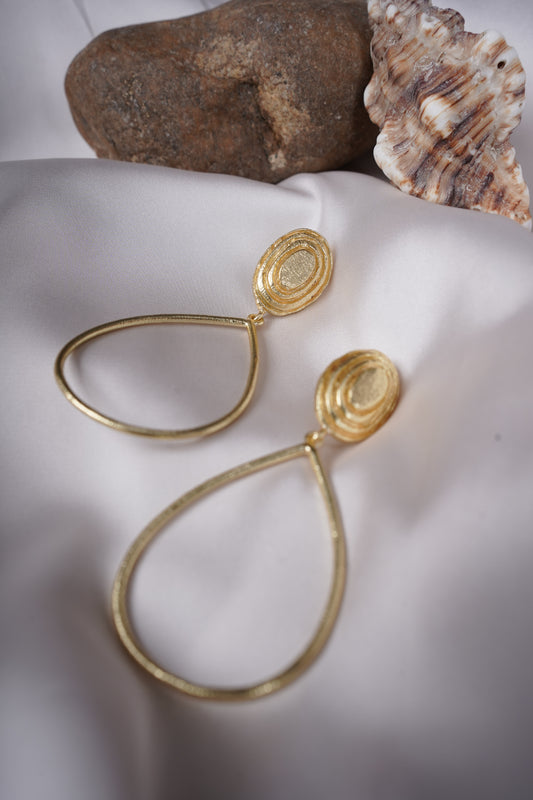 Cove Drop Earring