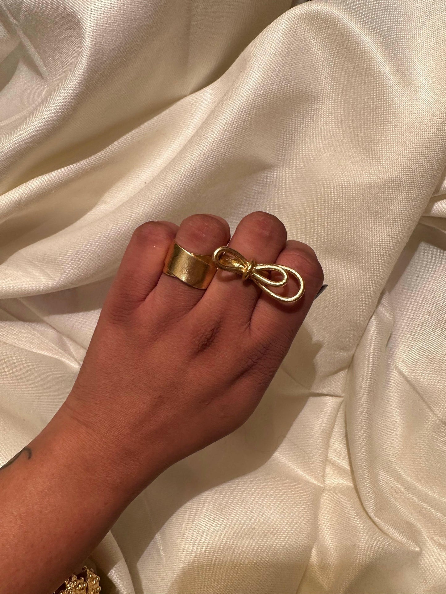 Bow ring Mojewindia