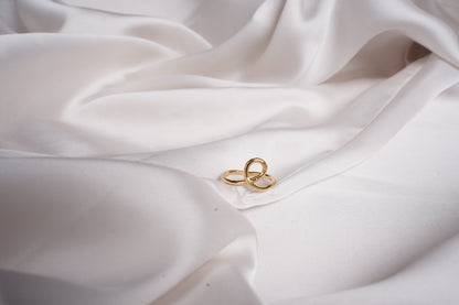 Half Infinity Ring.