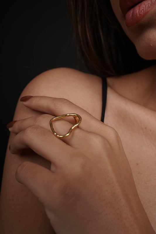 Love Ring.